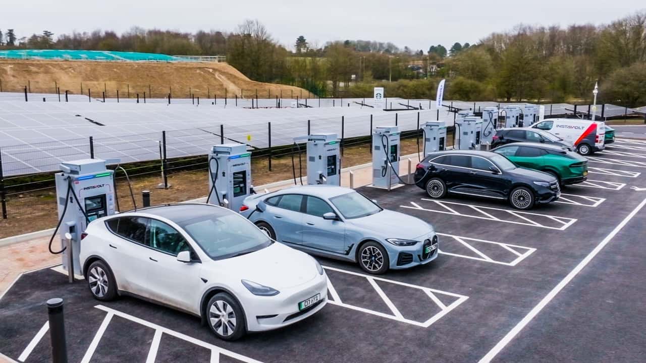 Як InstaVolt планує зупинити викрадення кабелів для зарядки EV