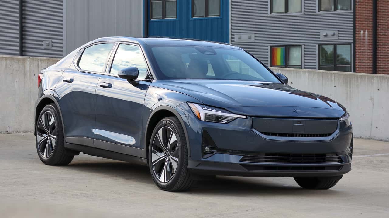 Polestar 2: Легендарний електроліфтбек, який відмовляється йти на пенсію