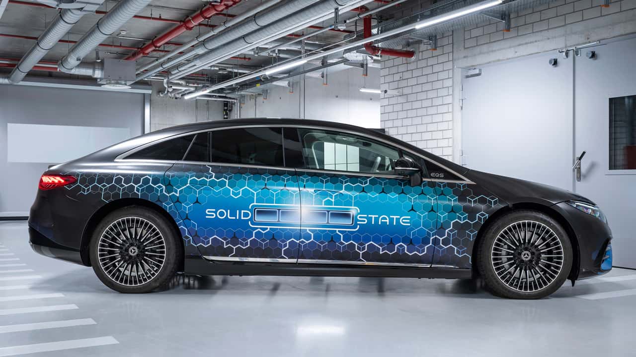 Mercedes-Benz представить електромобіль на твердотільних батареях до кінця десятиліття