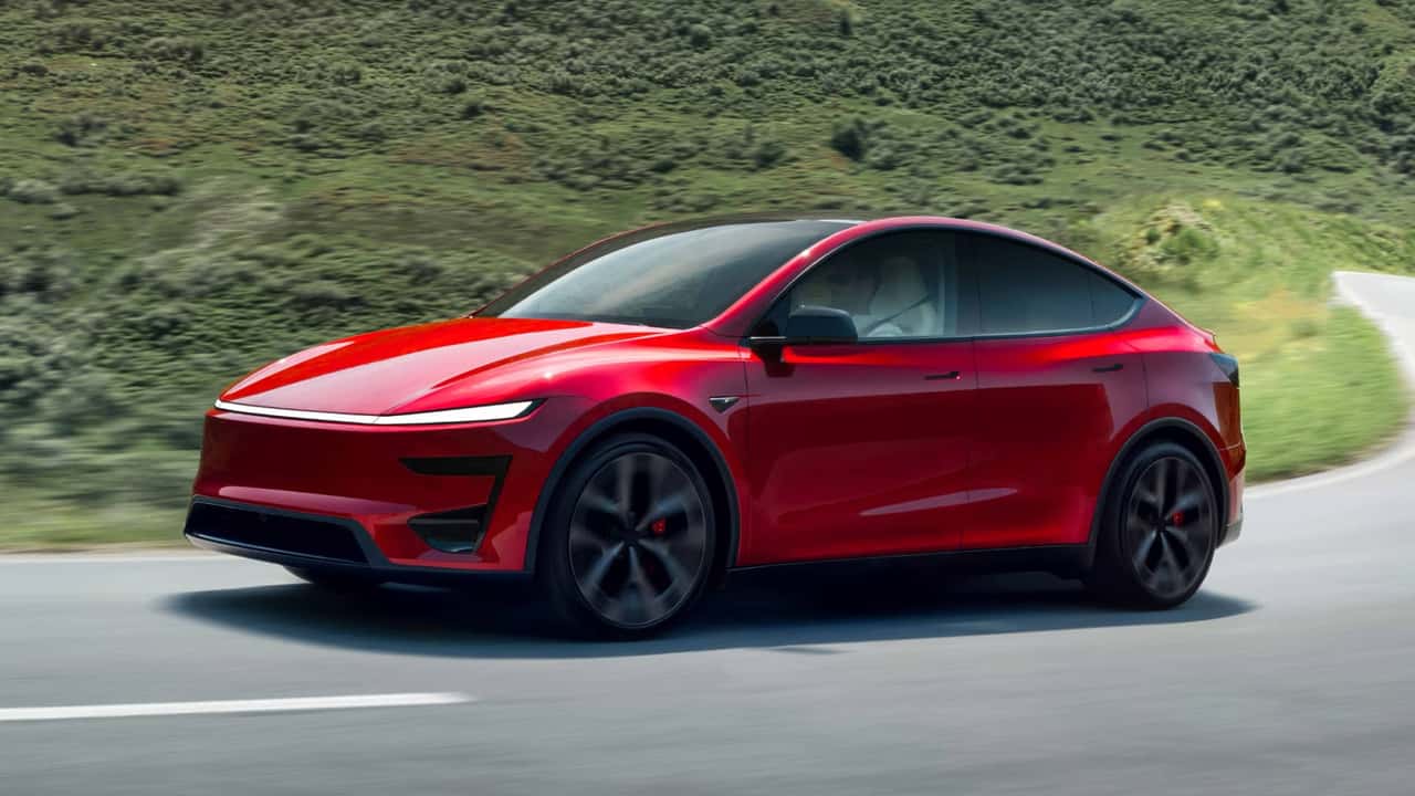 Новий Tesla Model Y Performance: спортивний електрокросовер
