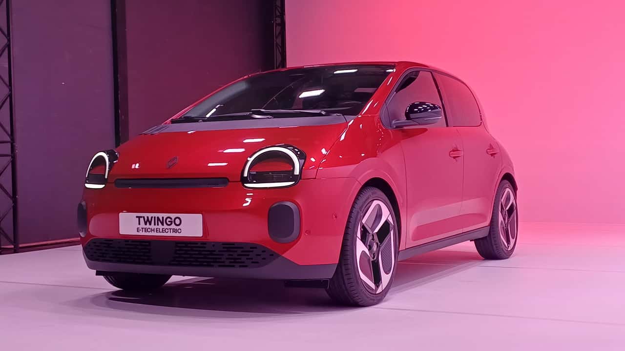 Ретро Renault Twingo E‑Tech: бюджетний електрокар проти Китаю
