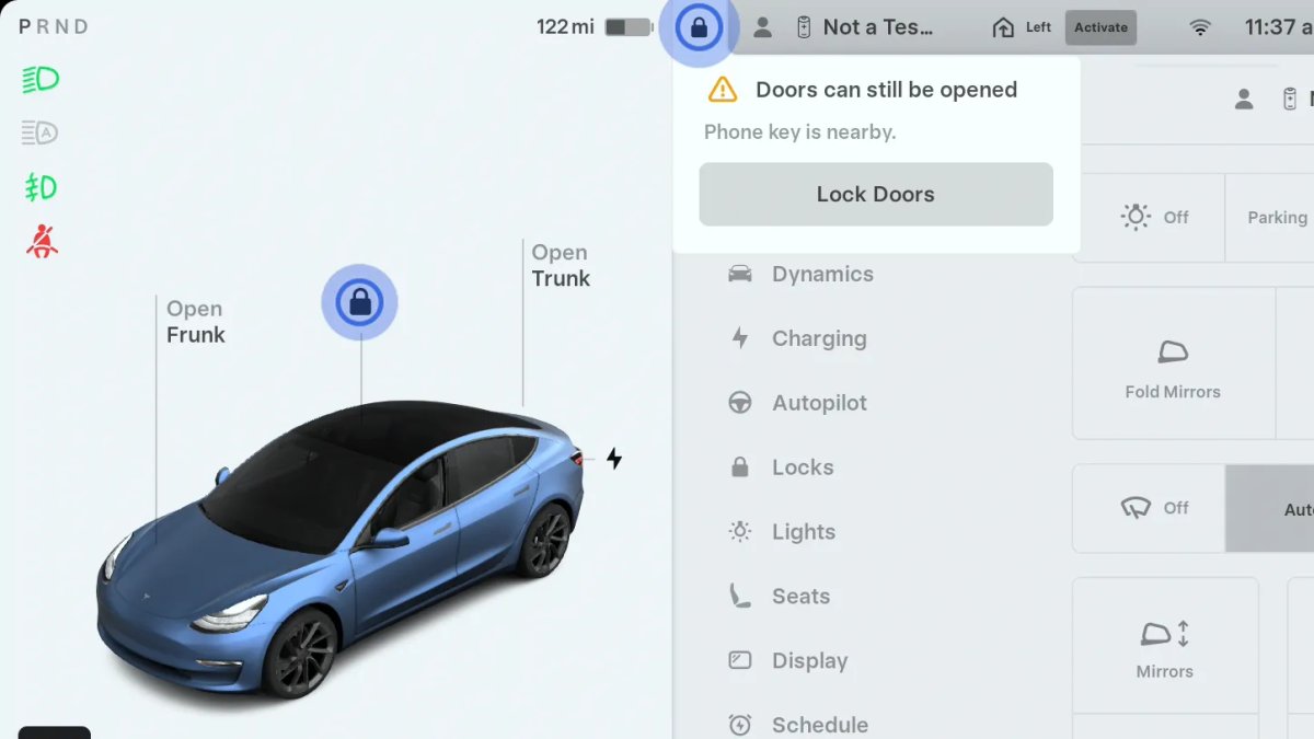 Tesla додає розумне попередження блокування в оновленні 2025.26