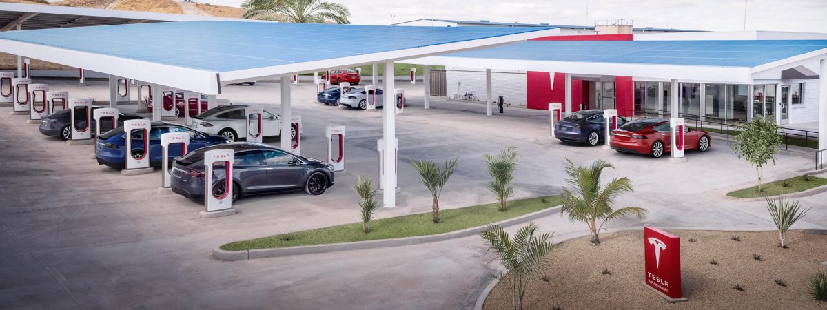 Tesla запускає віртуальні черги для Superchargers: як це працюватиме