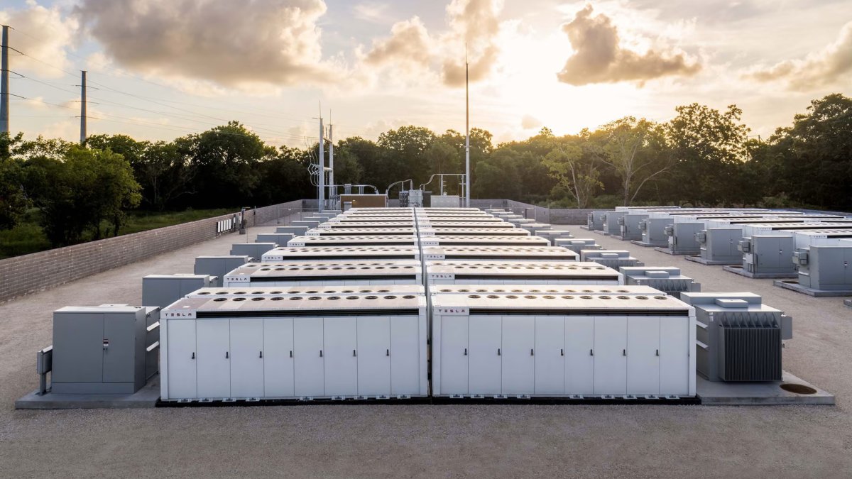 Tesla Megapack: як Tesla перетворює світову енергетичну інфраструктуру