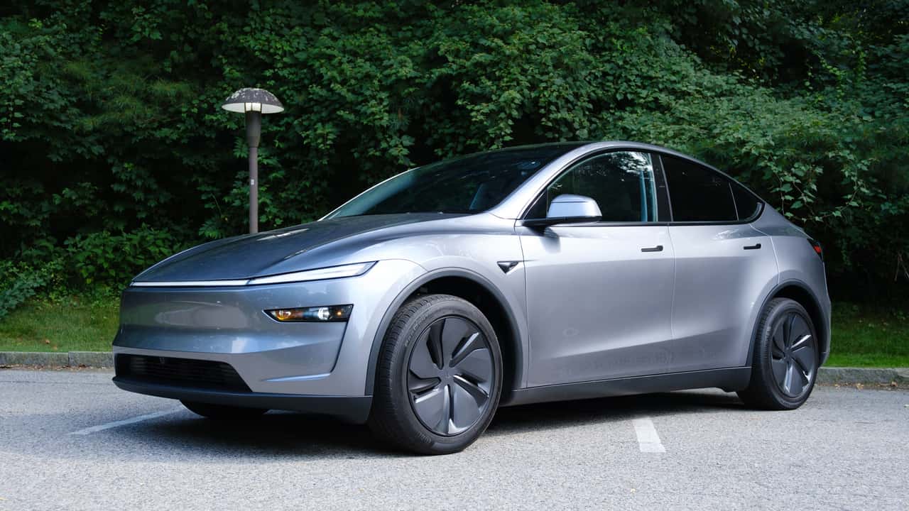 Додаткові новини електрокарів Україна - Tesla відкликає 13 тисяч машин через ризик втрати потужності