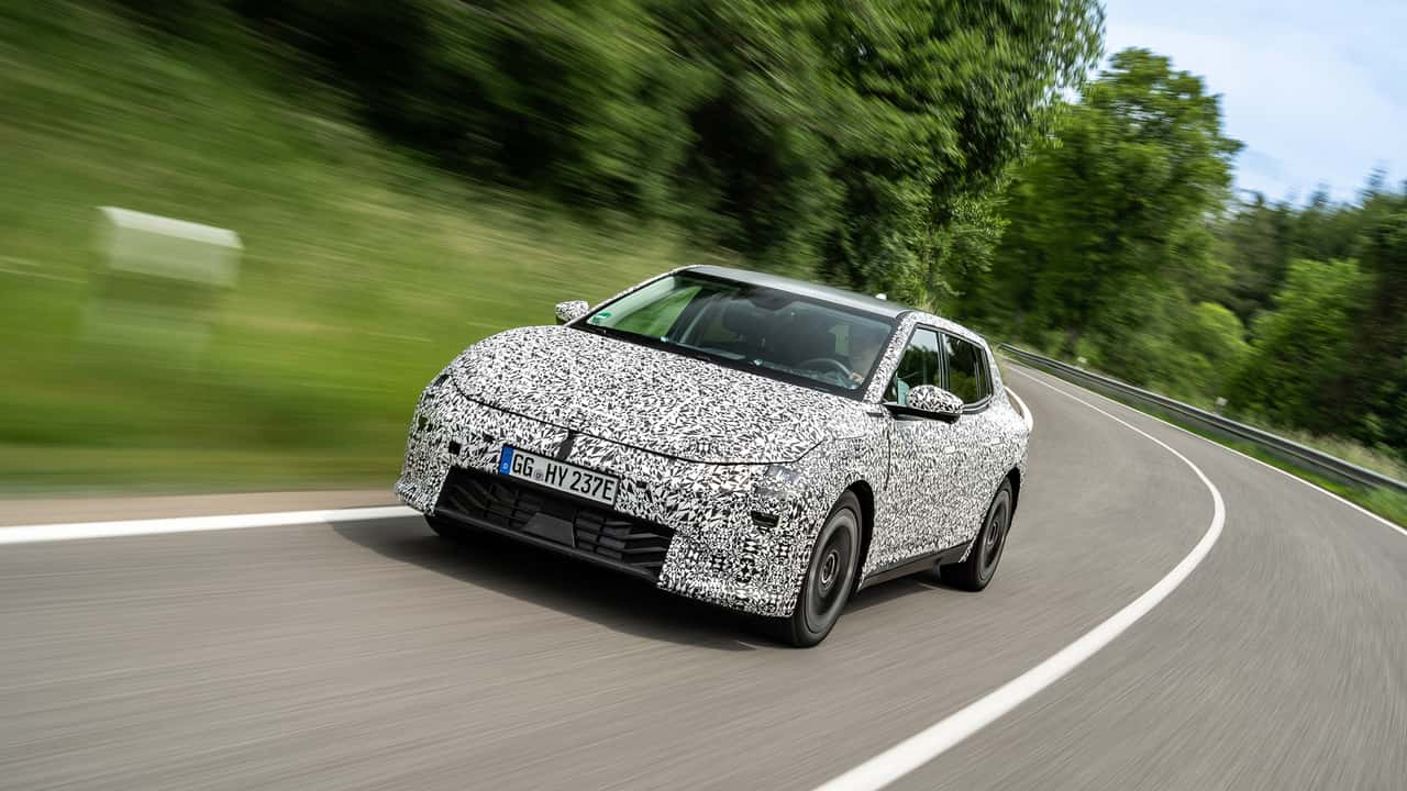 Kia EV4 пройшла 6 200 миль на Нюрбургринзі: батарея вижила