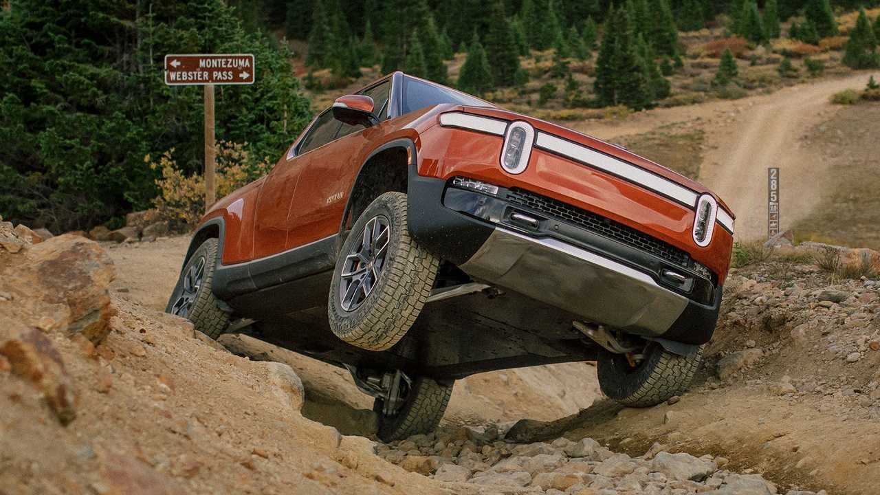 Вживані Rivian R1T дешевшають: чи варто брати?
